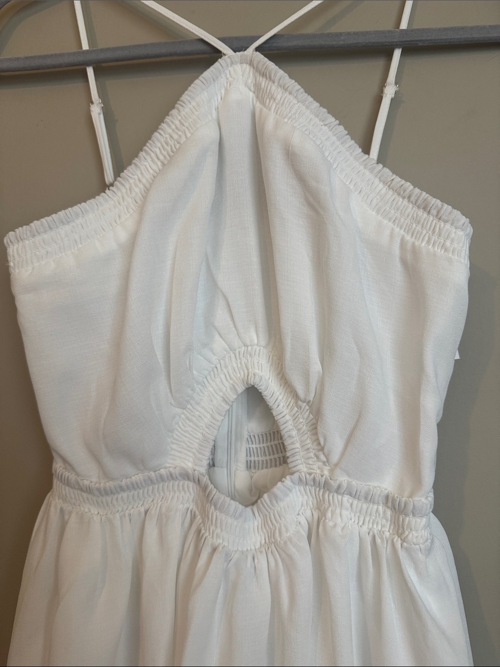 NWT- Petal & Pup Madi Maxi Dress, White, size Medium - Picture 10 of 13